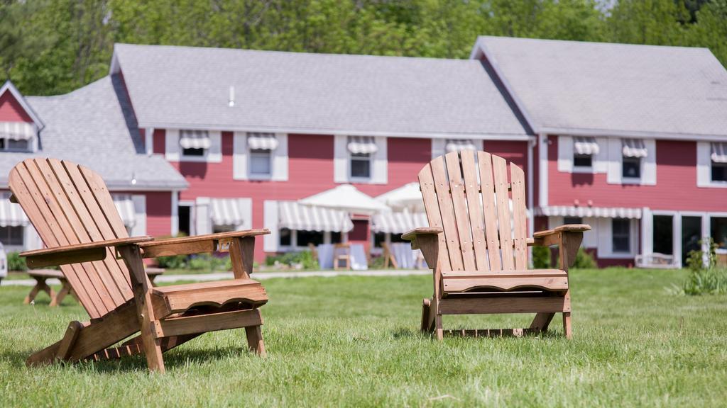 The Vermont Inn Mendon Экстерьер фото